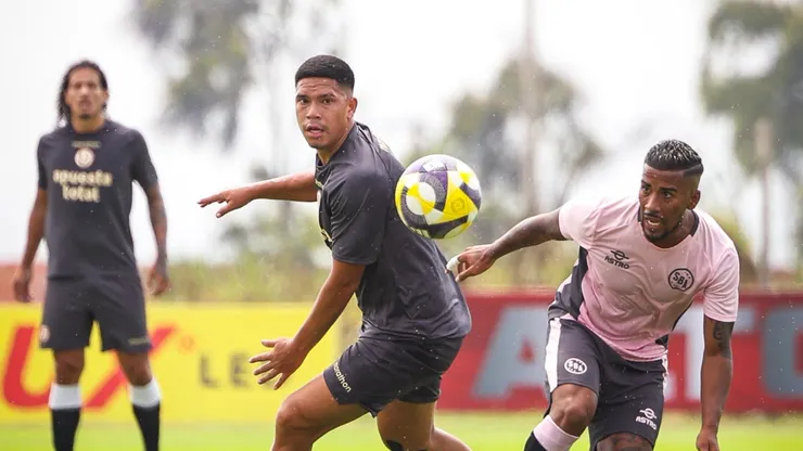 Universitario vs. Sport Boys