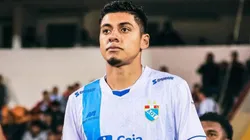 César Inga con camiseta de ADT.