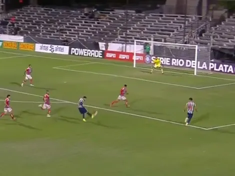 Tras el empate de Javier Correa, Alan Cantero respondió con un golazo para el 3-2 de Alianza Lima