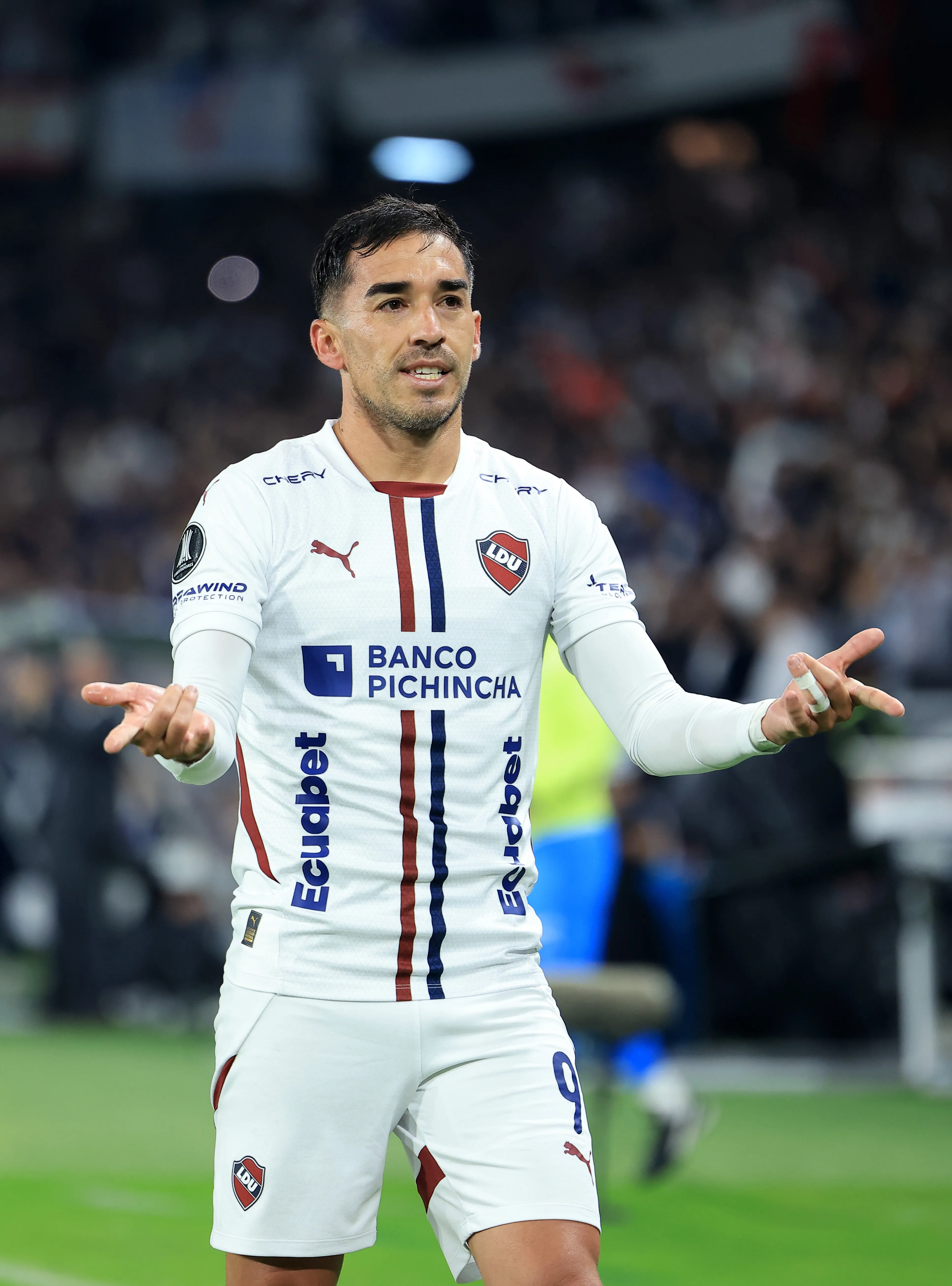 Lisandro Alzugaray en la Copa CONMEBOL Libertadores 2025 contra Palmeiras. (Photo by Franklin Jacome/Getty Images)