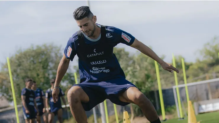 Carlos Zambrano entrenando con Alianza Lima.