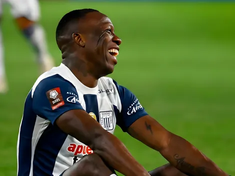 Advíncula sufrió agresión, hasta en el piso, por parte de hinchas de Alianza