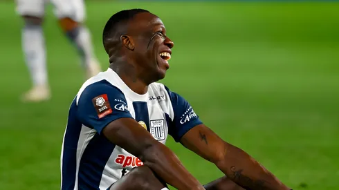 Luis Advíncula en Alianza Lima.