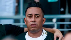 Presentación de Cueva en Juan Pablo II.