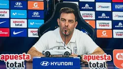 Pablo Guede en conferencia de prensa.