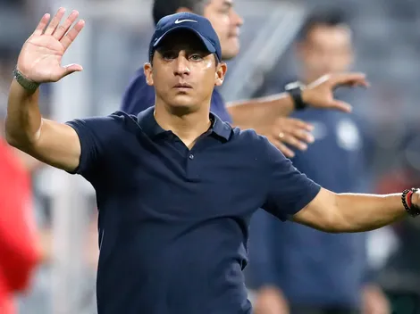 Guillermo Salas vuelve al banquillo y firmó por inesperado equipo de la Liga 2