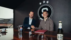 Tomás Rosicky y Oliver Sonne.