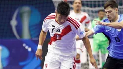 Perú se hizo fuerte y eliminó a Uruguay.