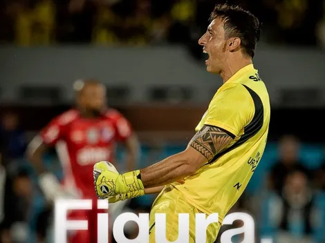 Mientras Universitario le ganó a ADT, Sebastián Britos ganó su primer título con Peñarol