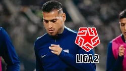 Miguel Trauco calentando.