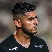 Zambrano, separado de Alianza, jugaría en Segunda División