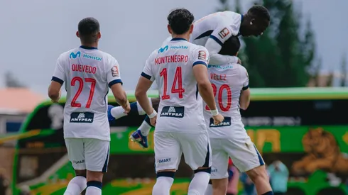 Alianza Lima busca recuperarse de la derrota con 2 de Mayo en la Libertadores.