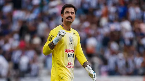 Por qué no juega Guillermo Viscarra hoy el Alianza Lima ante 2 de Mayo por Copa Libertadores.
