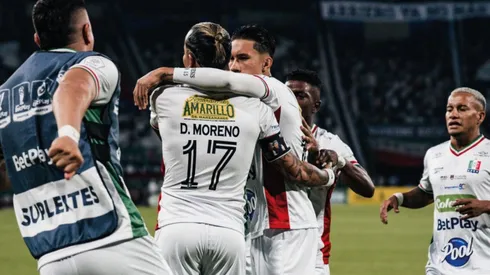 Jugadores de Once Caldas celebrando hoy ante Junior.