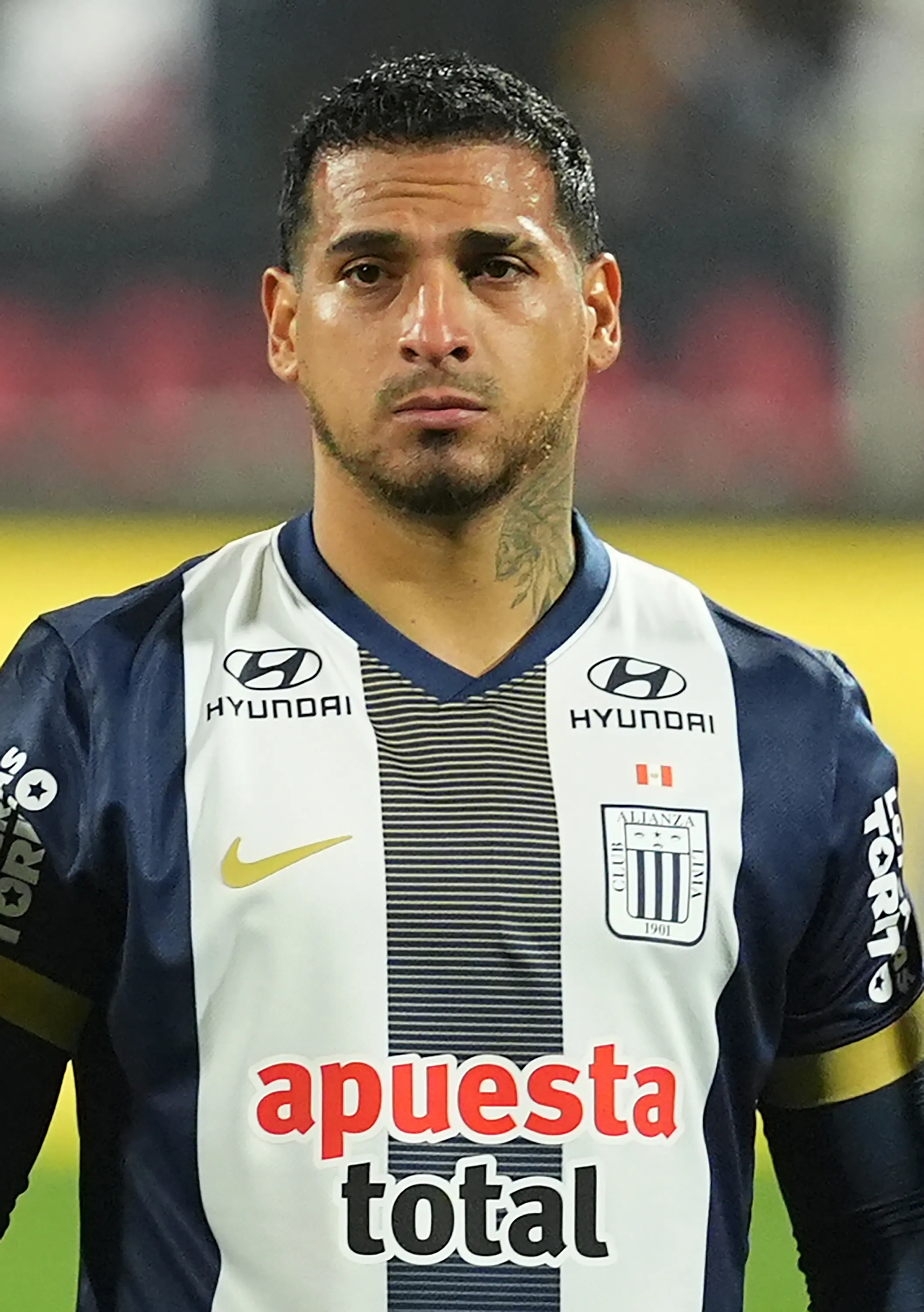 Miguel Trauco jugando en Alianza Lima. (Foto: Getty Images)