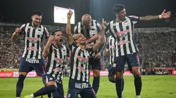 Jugadores de Alianza Lima celebrando hoy ante Sport Boys.