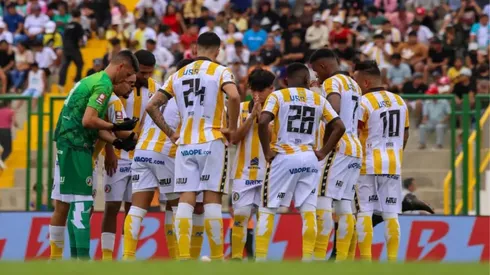 Juan Pablo II se reforzó con importante jugador