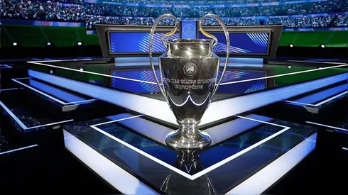 Trofeo de la UEFA Champions League.