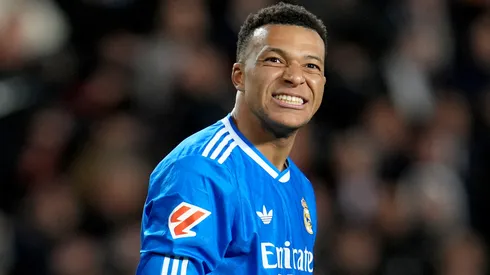 Kylian Mbappé no juega ante Benfica.