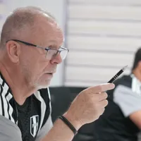 Mano Menezes reveló cómo organizará el recambio generacional en la Selección Peruana