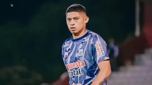Kevin Quevedo, durante un partido de Alianza Lima.