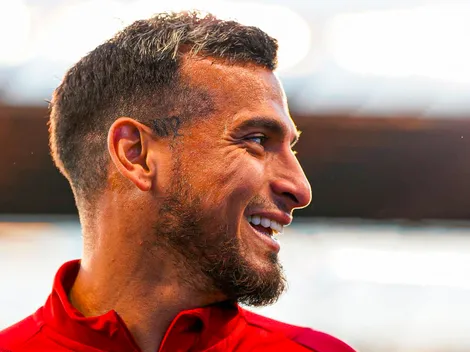 Trauco a una reunión de firmar por campeón peruano