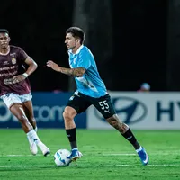 Pese a la victoria de Sporting Cristal, los hinchas liquidaron a un jugador