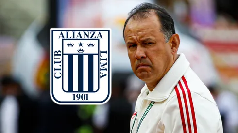 Juan Reynoso y el escudo de Alianza Lima.