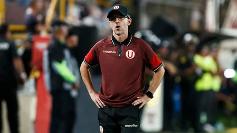 Javier Rabanal, DT de Universitario.