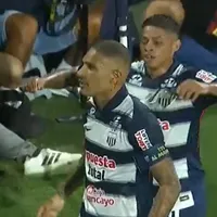 Paolo Guerrero de carambola convierte el 1-0 en el Alianza Lima vs. Melgar