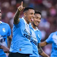 Hinchas de Cristal lo destruyen pese a seguir en la Copa