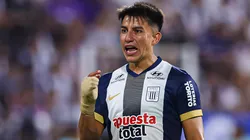 Fernando Gaibor jugando en Alianza Lima.