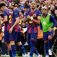 Con un hat trick de Raphinha: Barcelona goleó por 5-2 al Sevilla en LaLiga Española