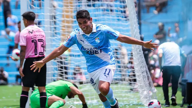 Irven Ávila, delantero de Sporting Cristal.