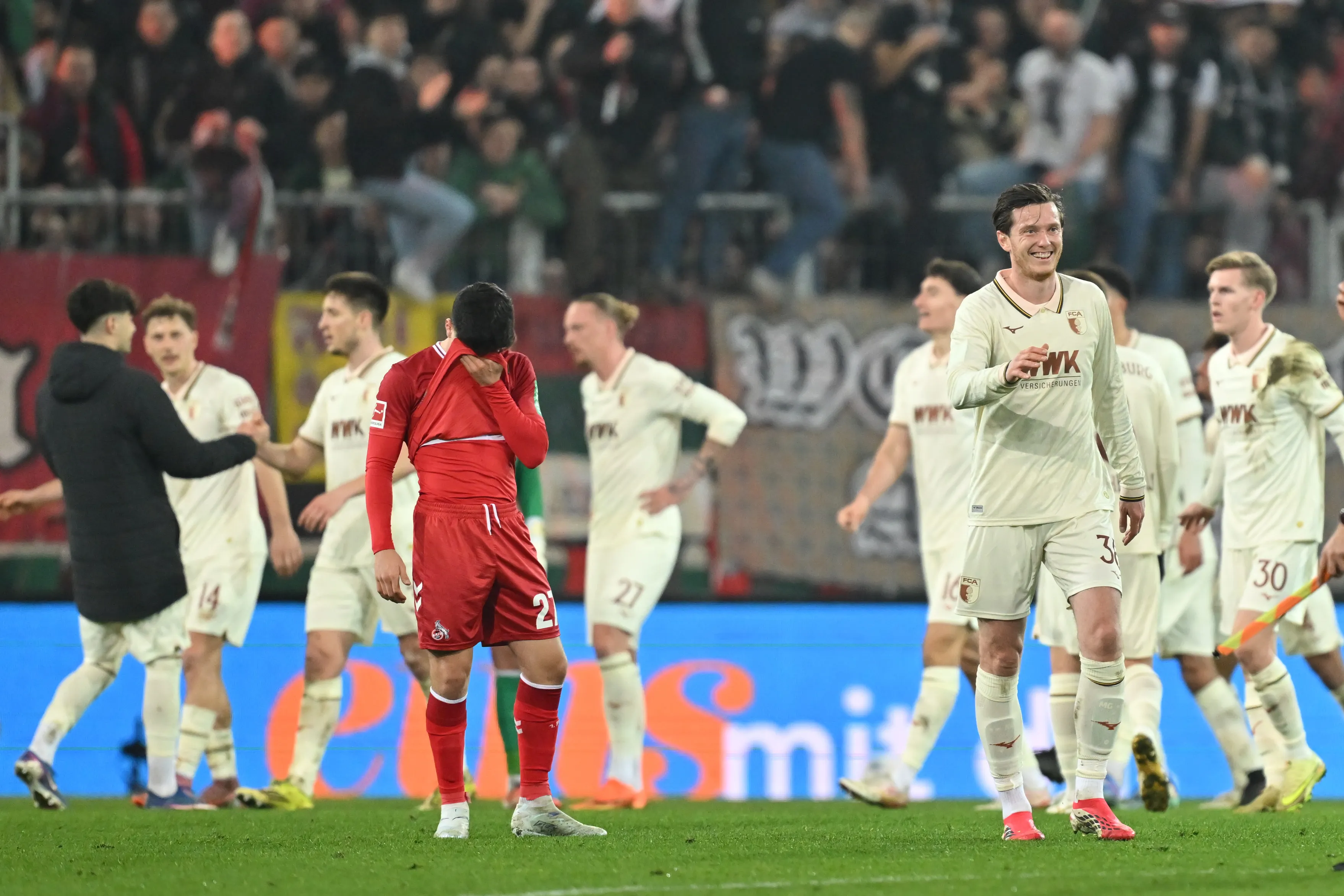 Felipe Chávez frente al FC Augsburg (Foto: Getty).