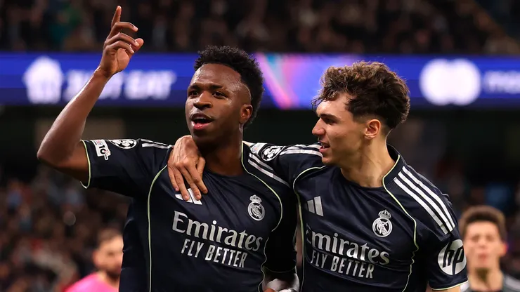 Vinícius Júnior festejando su gol ante Manchester City por Champions League.