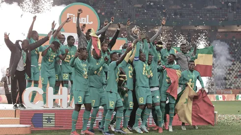 Selección de Senegal celebrando.