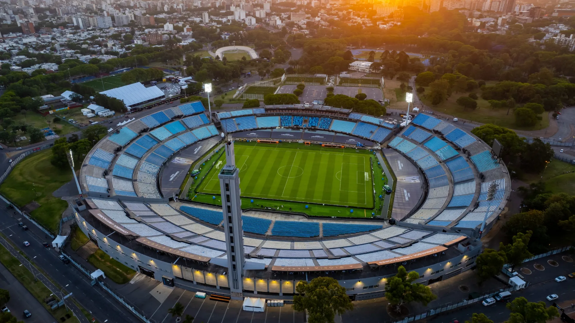Vista aérea del Estadio Centenario de Montevideo (Getty Images).