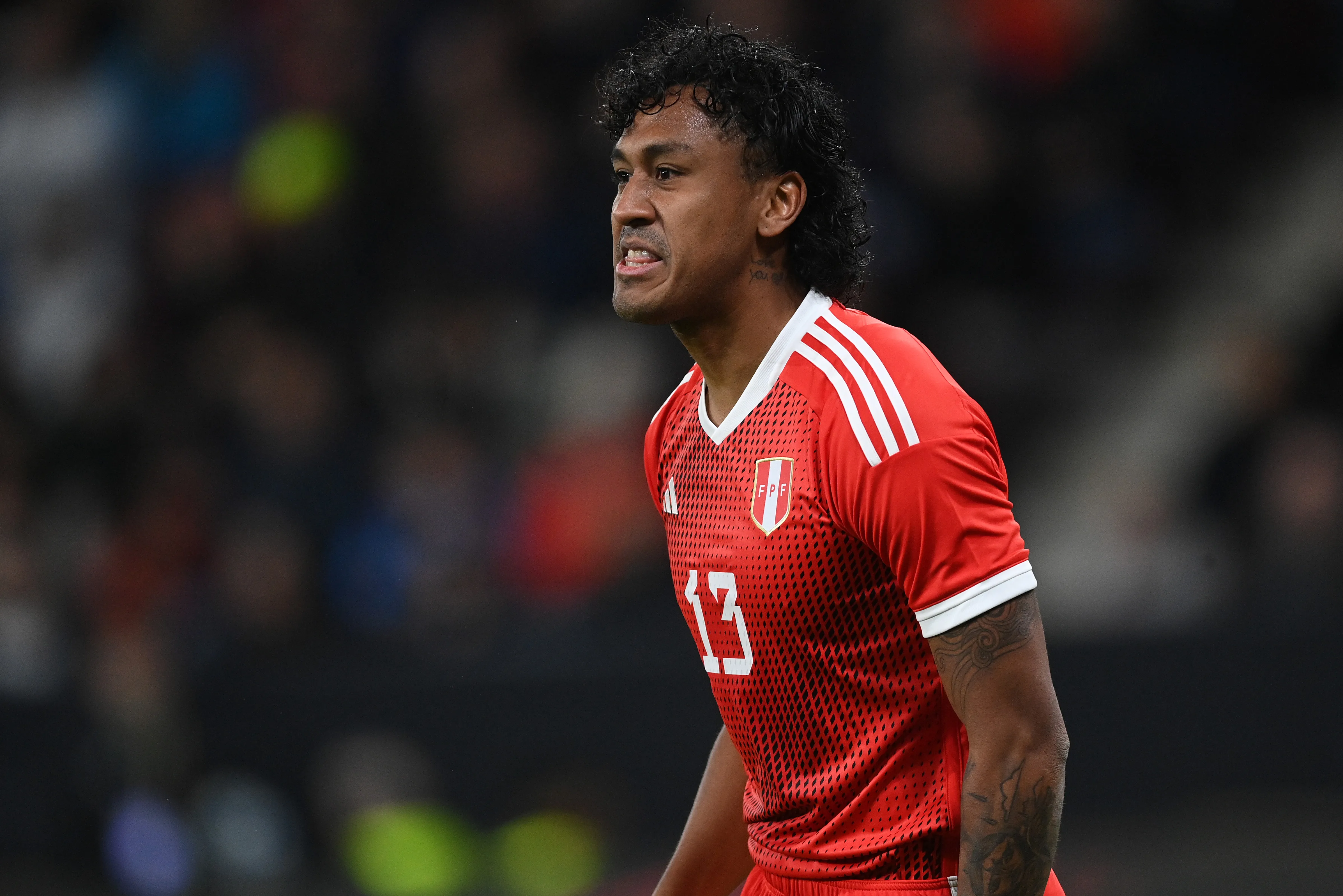 Renato Tapia jugando para la Selección Peruana. (Foto: Getty Images)