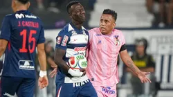 Luis Advíncula y Christian Cueva.