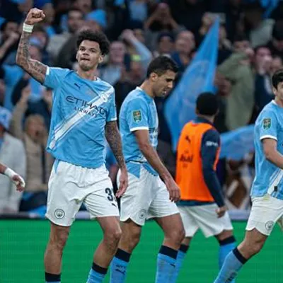 Manchester City campeón de Carabao Cup tras vencer al Arsenal con doblete de Nico O'Reilly