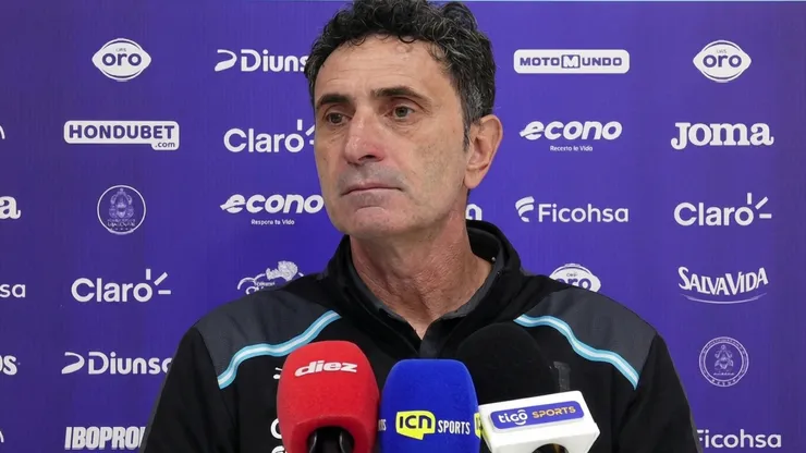 José Francisco Molina, DT de la Selección de Honduras.