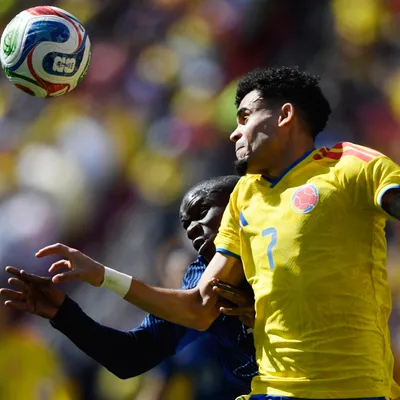 Tras perder con Colombia, Luis Díaz sufre dura noticia con la salida de una figura en Bayern Múnich