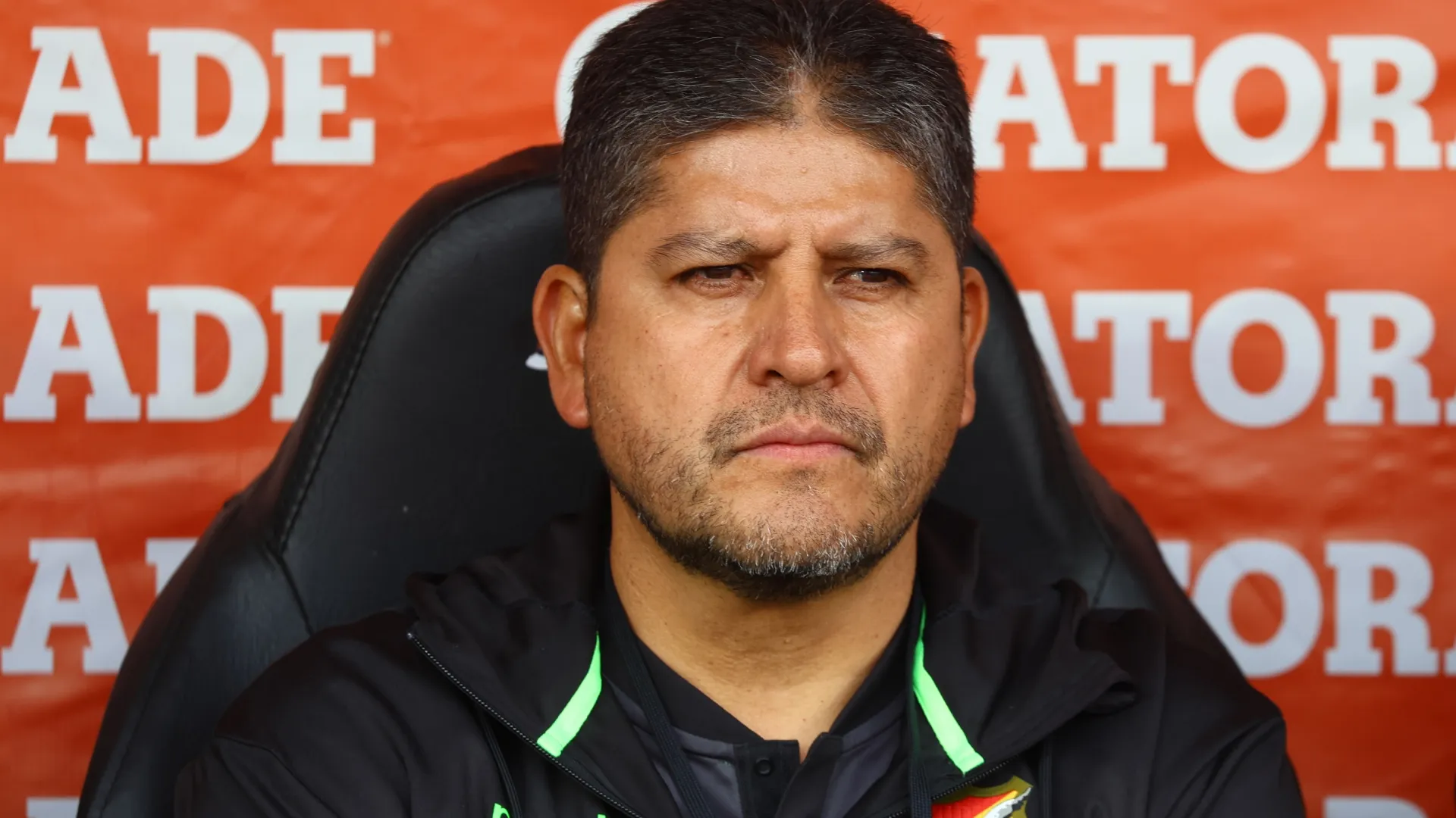 Óscar Villegas, DT de la Selección Bolivia (Getty Images).