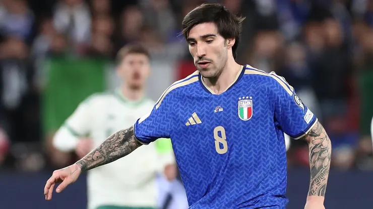 Sandro Tonali, figura de la Selección de Italia en el duelo ante Irlanda del Norte.