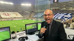 Mr Peet narrando en el Monumental.