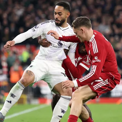 Pronósticos Manchester United vs Liverpool: un clásico que promete goles en Old Trafford