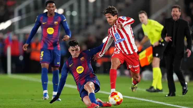 Duelo de potencias entre Atlético de Madrid y Barcelona.