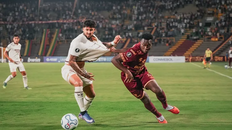 Deportes Tolima vs Universitario.