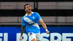 Felipe Vizeu festeja su gol ante Cerro Porteño por la Copa Libertadores.